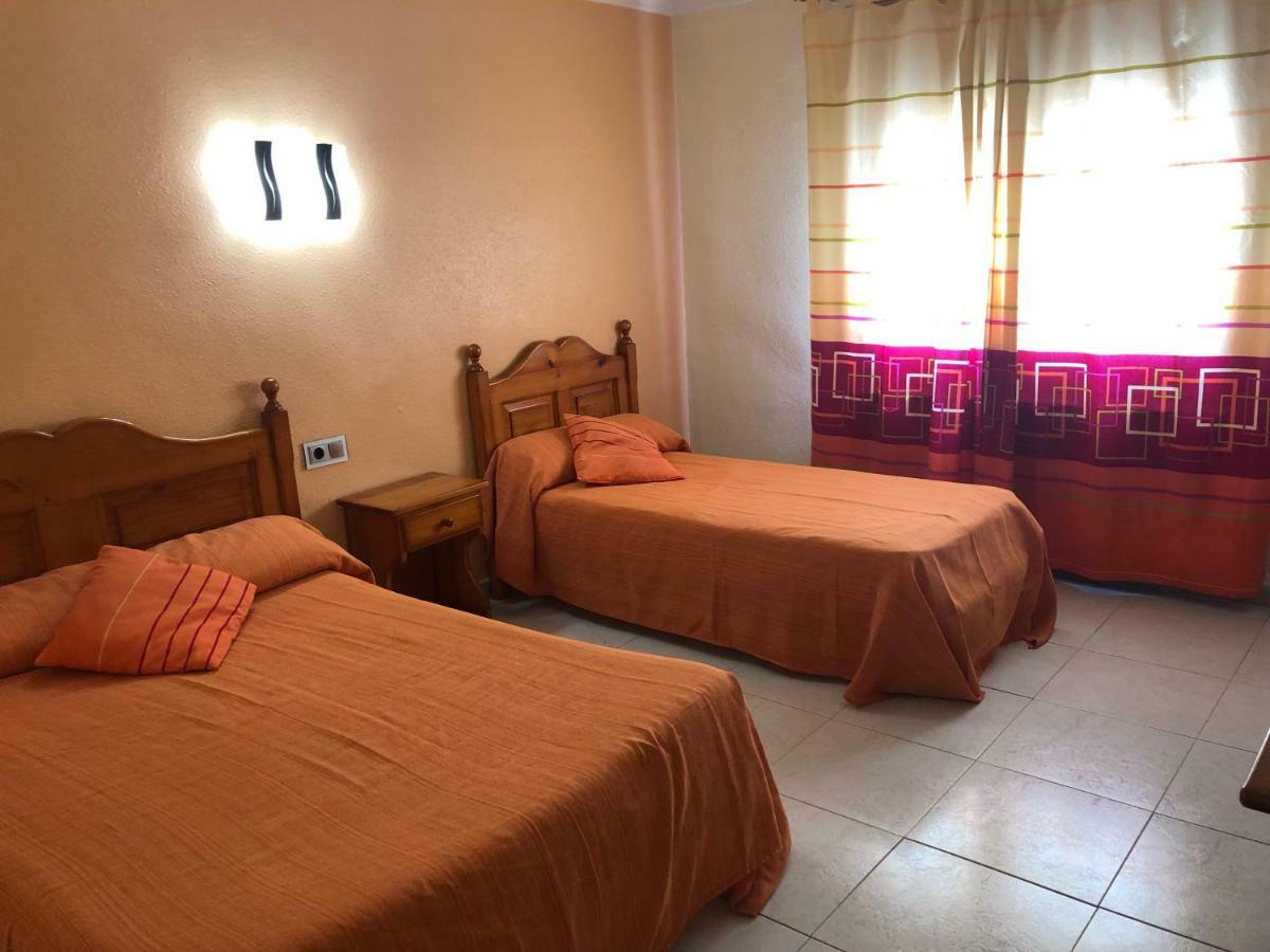 Hostal La Parrilla Monegros II Bujaraloz ภายนอก รูปภาพ