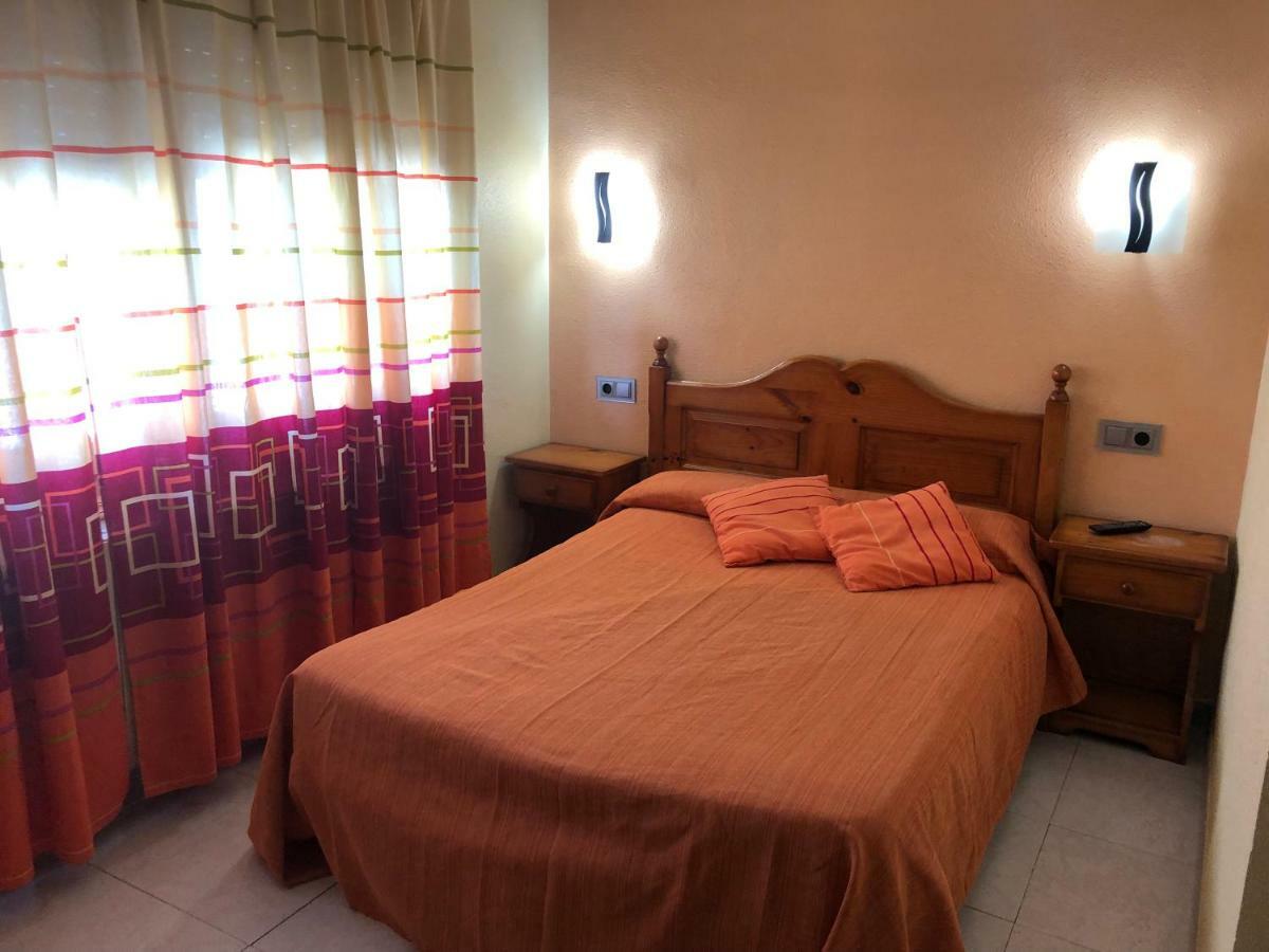 Hostal La Parrilla Monegros II Bujaraloz ภายนอก รูปภาพ